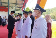 6 KadesTerpilih di Bulupoddo Dilantik, Bupati Berharap Transparan dalam Pengelolaan Dana Desa