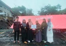 Kunjungi Korban Kebakaran Srikandi Humas Kemenag Sinjai Serahkan Bantuan