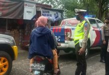 Hari Ketiga Ops Patuh, Personel Sat Lantas Polres Sinjai Beri Teguran dan Edukasi Kepada Pelanggar