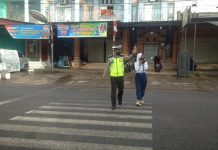 Satlantas Polres Sinjai Rutin Laksanakan Pengaturan Lalu Lintas di Ruas Jalan Kota