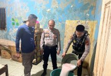 100 Liter Ballo Diamankan Polres Sinjai Saat Operasi Miras