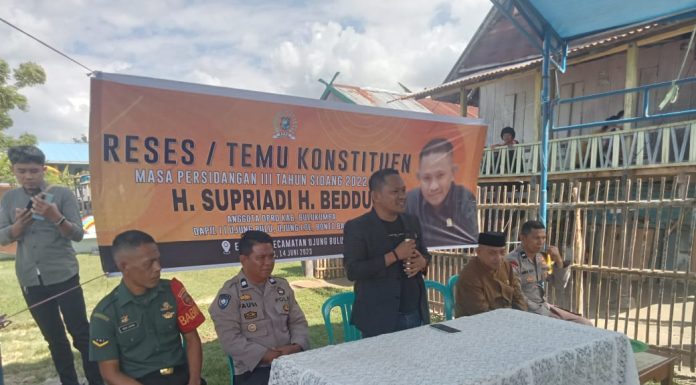 Reses Masa Sidang Ketiga, Anggota DPRD Bulukumba H.Supriadi S.Sos Temui Masyarakat di Pesisir Ela Ela