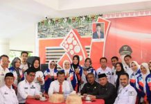 Lepas Kontingen Porseni PGRI, Bupati Andi Utta : Bulukumba Harus Menjadi Kontingen Terbaik