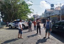 Tim Reaksi Cepat BPBD Kabupaten Sinjai Evakuasi Pohon Tumbang Yang Hambat Arus Lalu Lintas