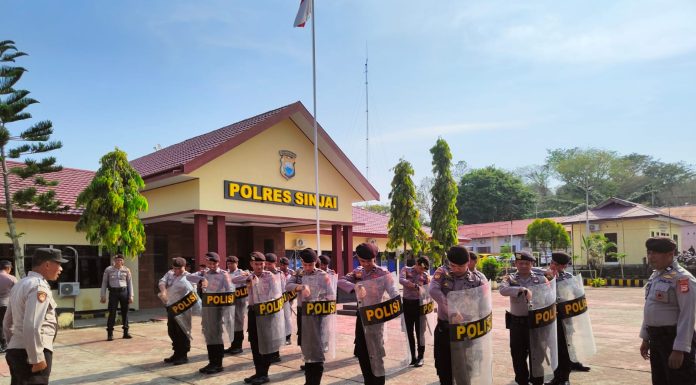 Siap Amankan Pemilu 2024, Platon Dalmas Polres Sinjai Gelar Latihan