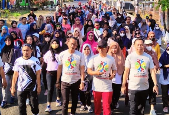 Kapolres Sinjai Ikuti Jalan Sehat dalam Rangka Festival Pemuda