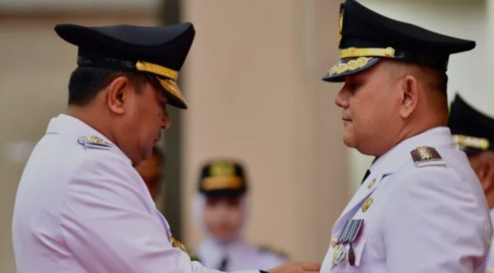 Pj Bupati Sinjai Alergi Wartawan, Blokir Kontak Ponsel Wartawan Pasca Batalkan Pertemuan