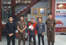 Kejari Sinjai Lakukan Penahanan Terhadap Tersangka Kasus Pembangunan Jembatan Balangpangi
