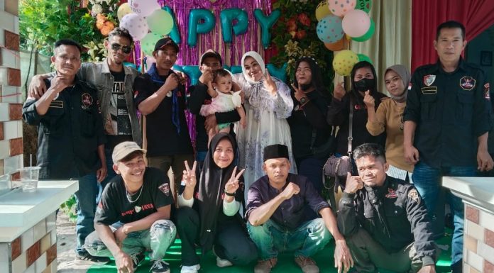 Wujud Persaudaraan Ormas GRIB Jaya, Solid Hadiri Ulang Tahun Putri Anggota di Kampung Runyu