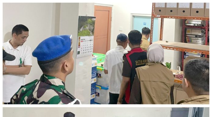 Kejari Sinjai Geledah Kantor Balai di Makassar Terkait Dugaan Korupsi SPAM IKK Sinjai Tengah