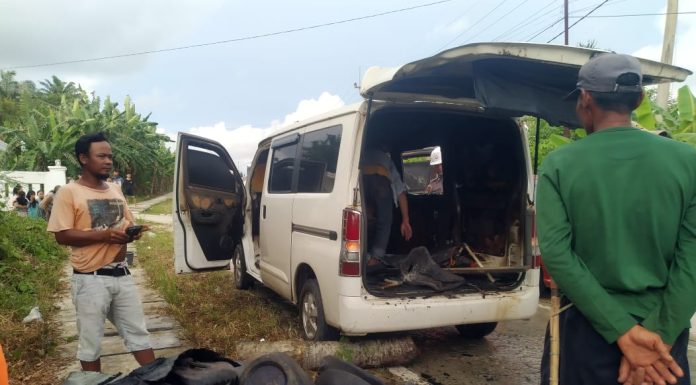 Mobil Gran Max Terbakar di Lebak, Sopir Alami Luka Bakar Serius Akibat Diduga Tumpahan BBM