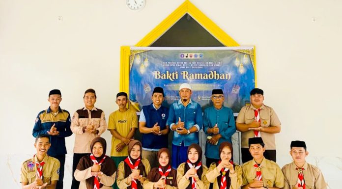 Racana BAKAL BEDA UIAD Sinjai Gelar Bakti Ramadhan di Dusun Baru, Tebar Kebaikan di Bulan Suci