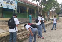 Kebiasaan Bersih-Bersih Sekolah, SMK Nurul Husein Tanamkan Pendidikan Karakter